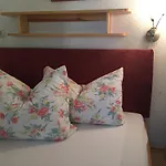 Lägenhet Waldhaus *