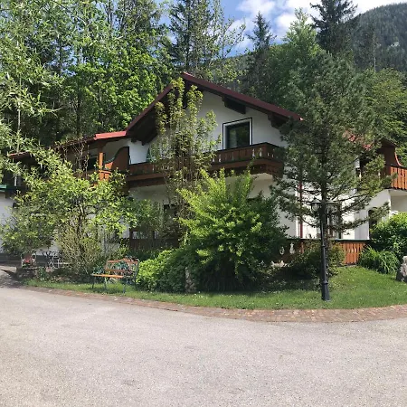 Appartement Waldhaus *