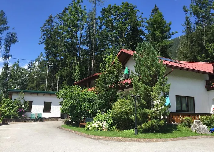 Waldhaus Διαμέρισμα *