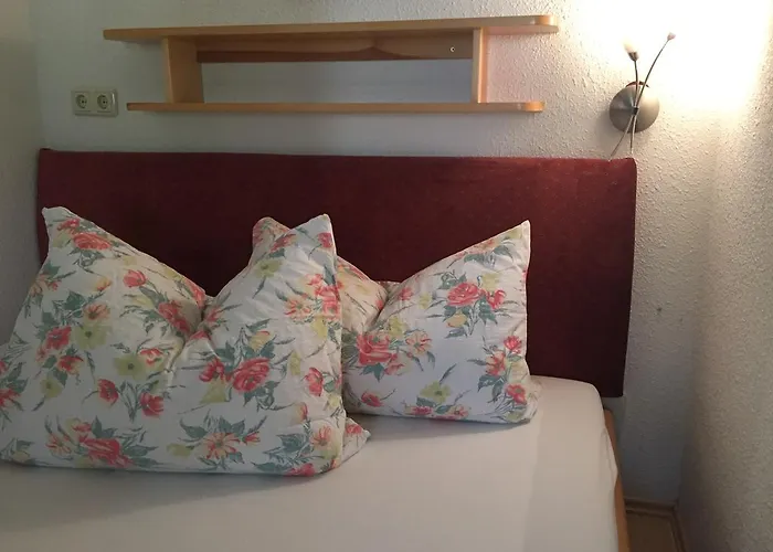 Apartment Waldhaus *